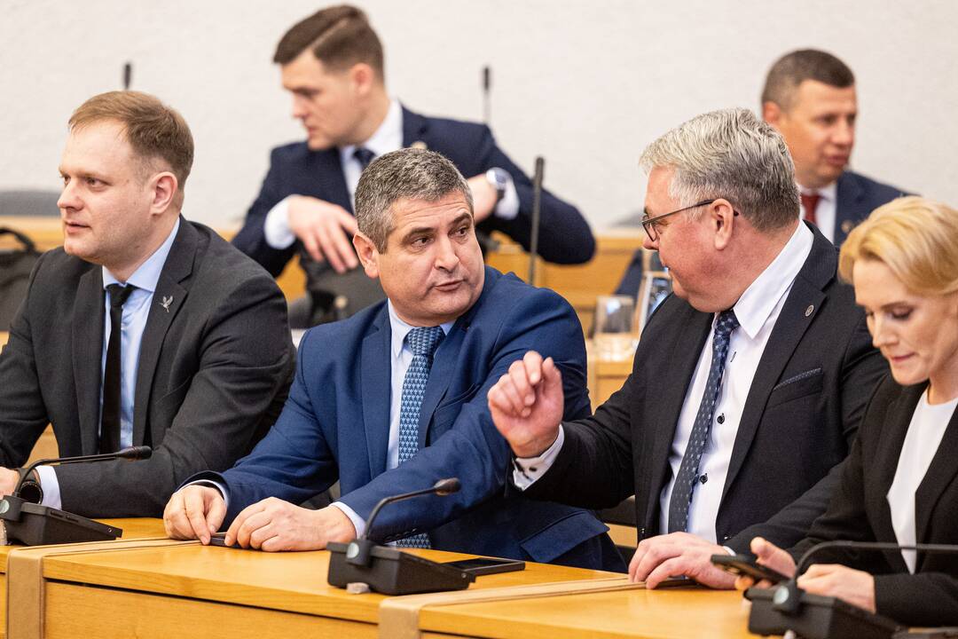 Premjeras susitiko su Lietuvos savivaldybių asociacijos vadovybe ir merais