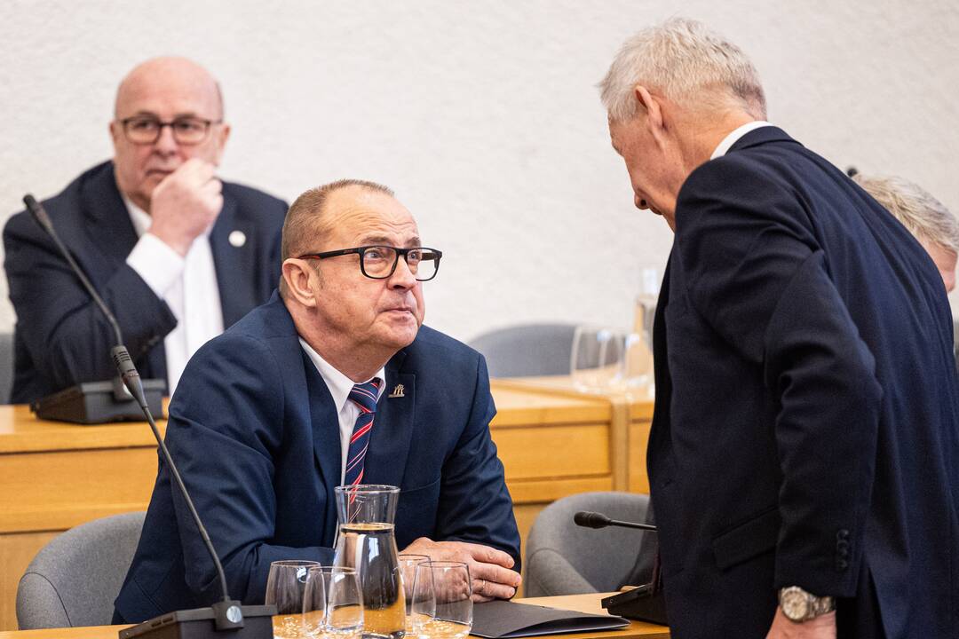 Premjeras susitiko su Lietuvos savivaldybių asociacijos vadovybe ir merais