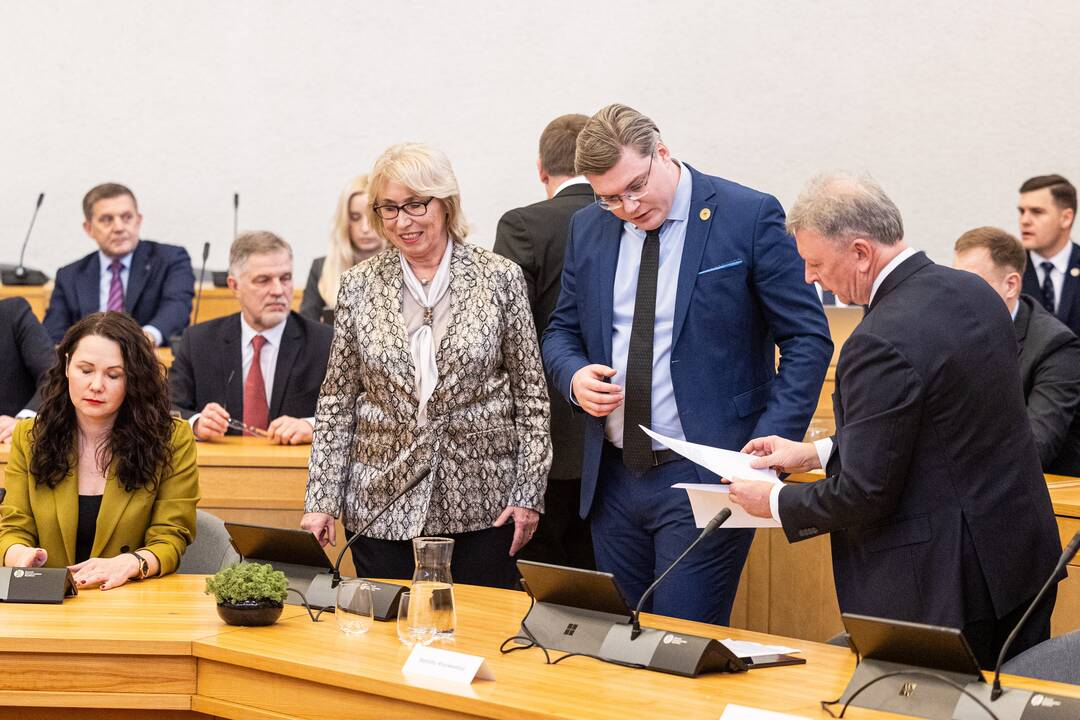 Premjeras susitiko su Lietuvos savivaldybių asociacijos vadovybe ir merais