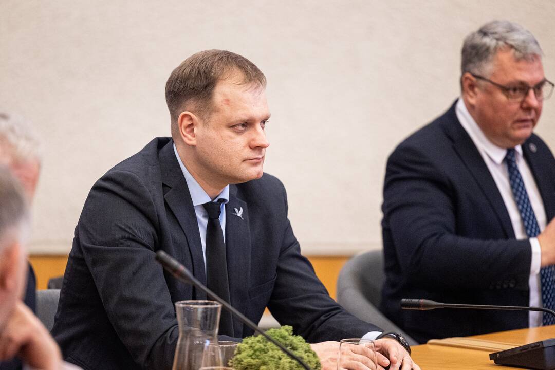 Premjeras susitiko su Lietuvos savivaldybių asociacijos vadovybe ir merais