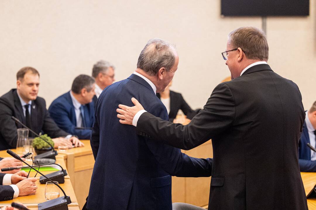 Premjeras susitiko su Lietuvos savivaldybių asociacijos vadovybe ir merais