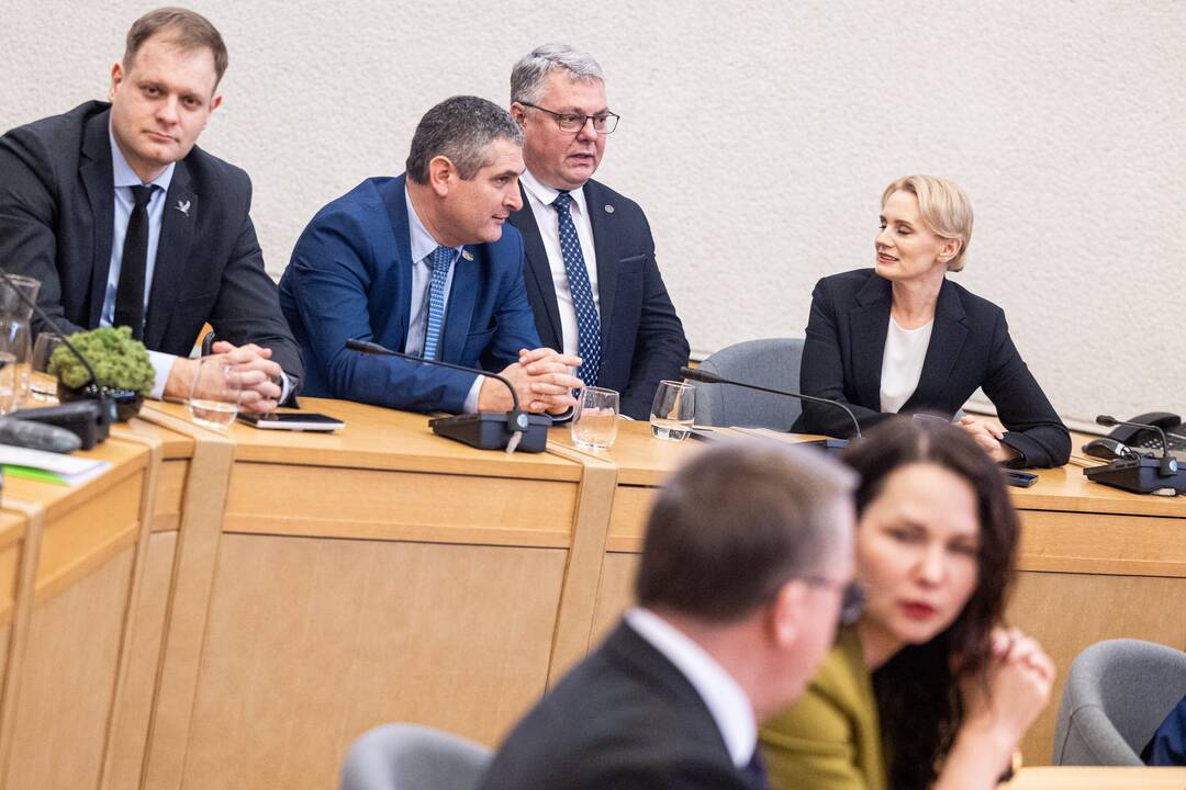 Premjeras susitiko su Lietuvos savivaldybių asociacijos vadovybe ir merais