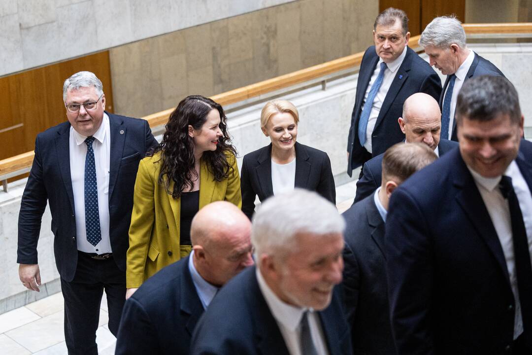 Premjeras susitiko su Lietuvos savivaldybių asociacijos vadovybe ir merais