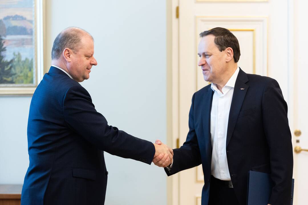 Prezidentas susitiko su partijų lyderiais