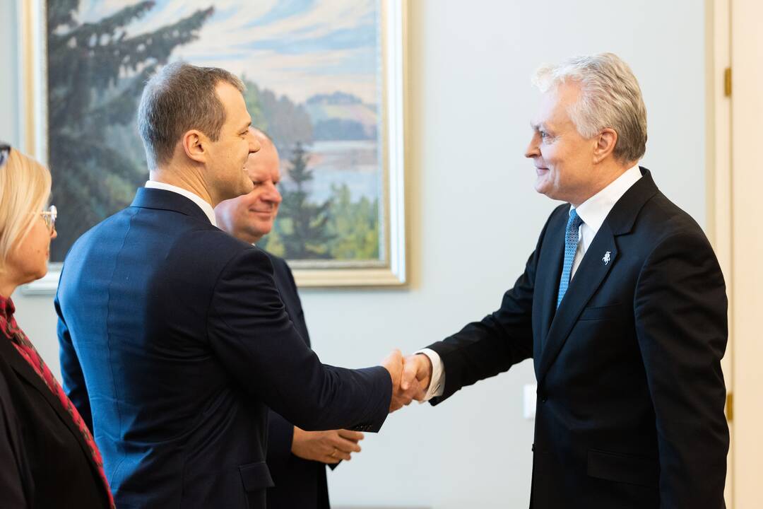 Prezidentas susitiko su partijų lyderiais