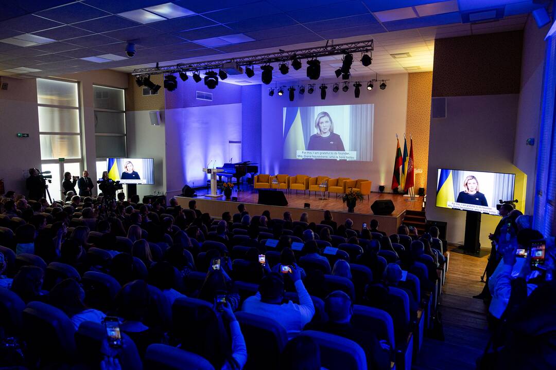 Konferencija „Treji metai, nesuskaičiuojama begalė ateičių: saugant laisvę ir Ukrainos vaikus“