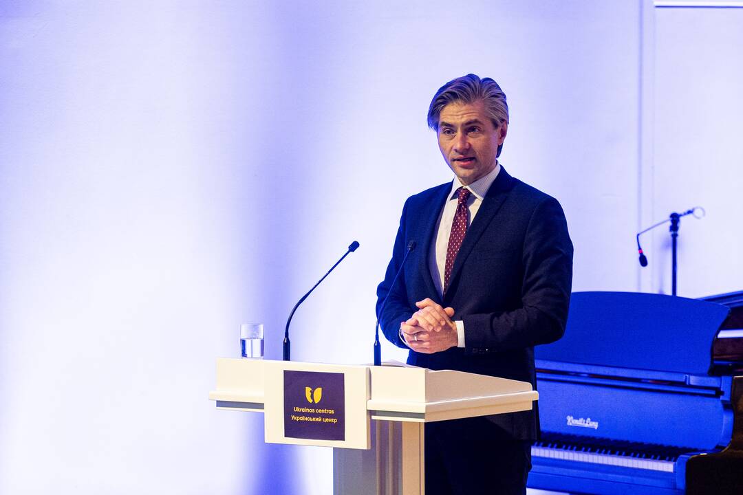 Konferencija „Treji metai, nesuskaičiuojama begalė ateičių: saugant laisvę ir Ukrainos vaikus“