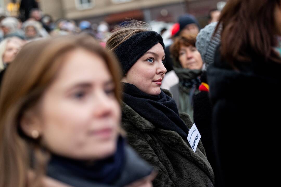 Mokytojai atnaujino streiką: prie Seimo – mitingas