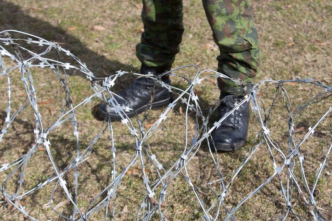 Rukloje rastas apsinuodijęs karys