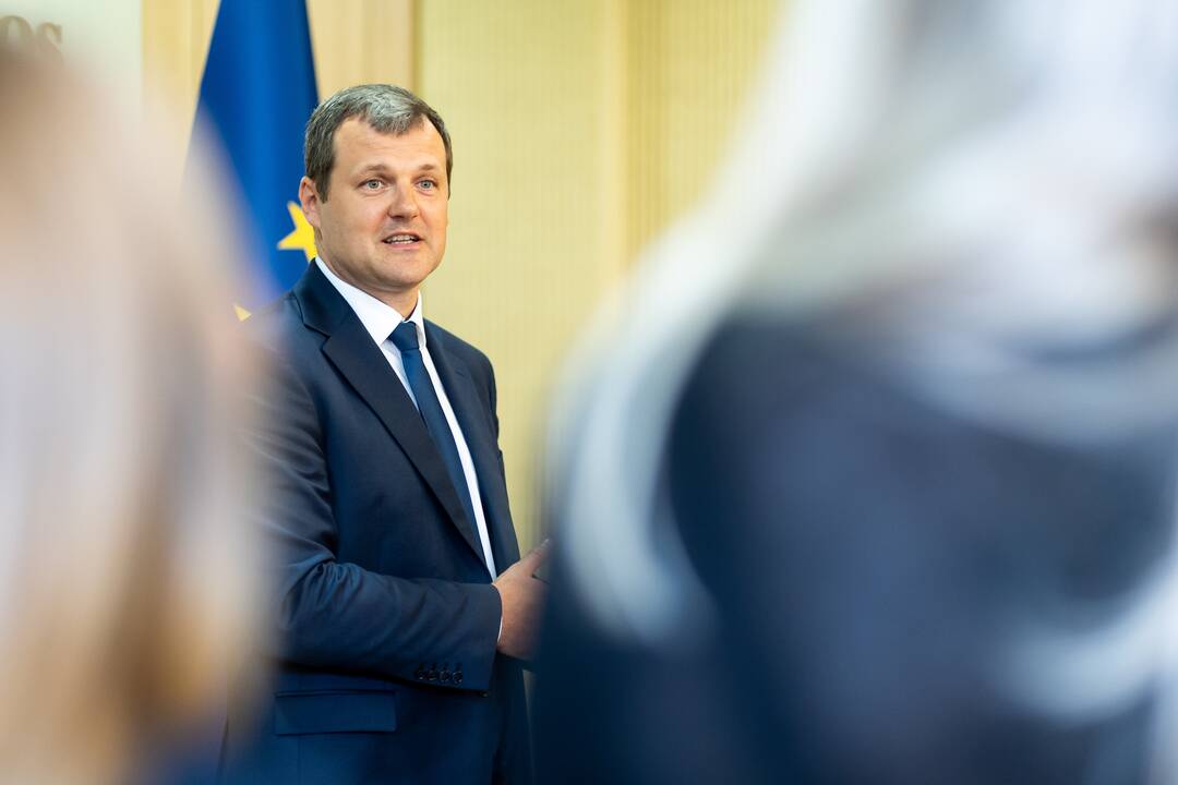 Seimo pirmininkės kabinete – Seimo dialogo grupės pasitarimas