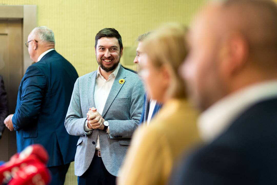 Seimo pirmininkės kabinete – Seimo dialogo grupės pasitarimas