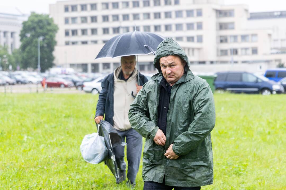 Šeimų sąjūdžio protestas prie Seimo