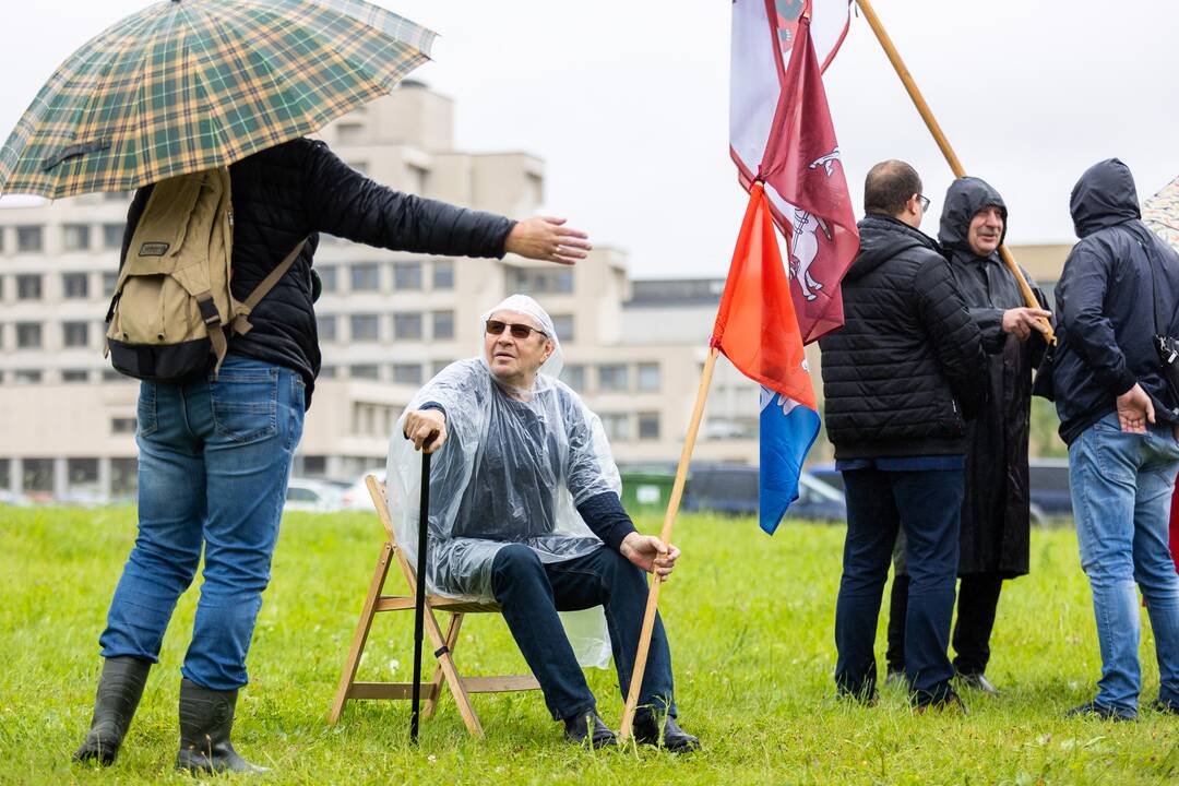 Šeimų sąjūdžio protestas prie Seimo
