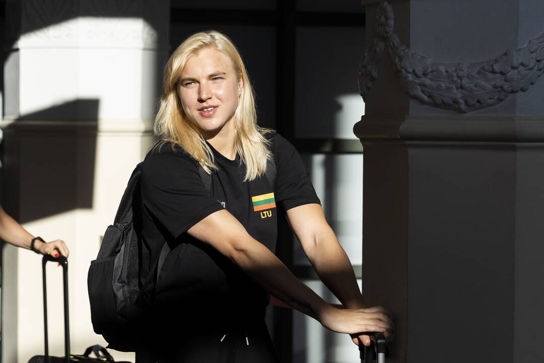 R. Meilutytė grįžo iš Pasaulio plaukimo čempionato