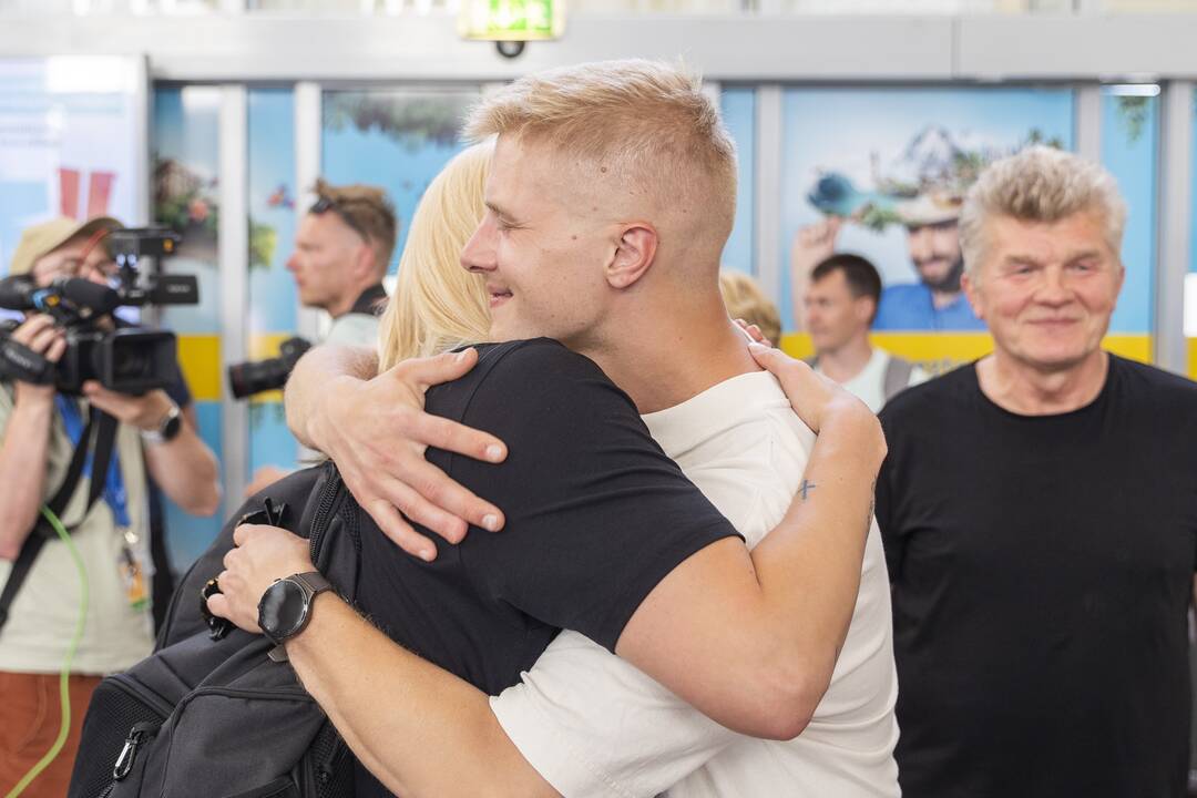 R. Meilutytė grįžo iš Pasaulio plaukimo čempionato