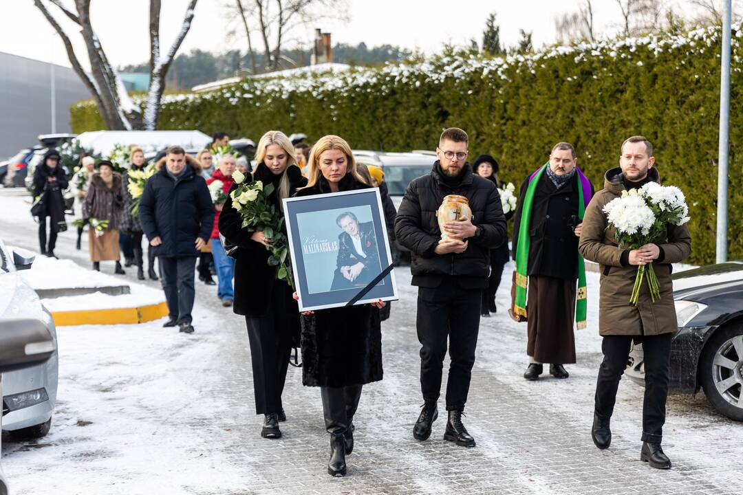 Atsisveikinimas su V. Malinausku