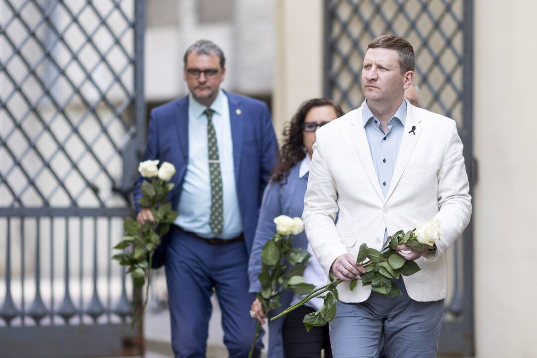 Vilniuje atsisveikinama su Z. Kelmickaite