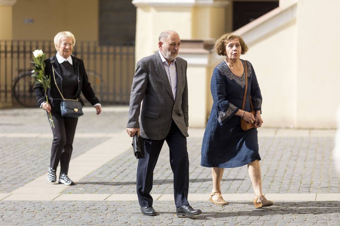 Vilniuje atsisveikinama su Z. Kelmickaite