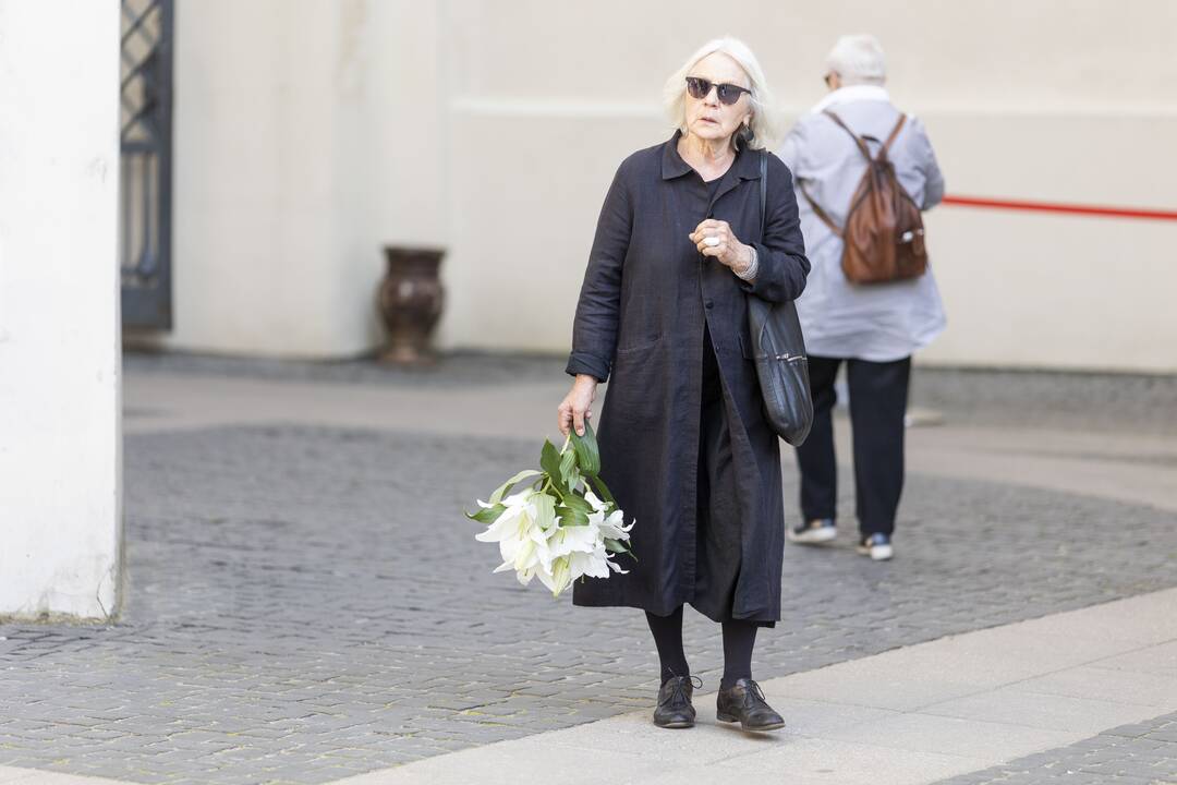 Vilniuje atsisveikinama su Z. Kelmickaite