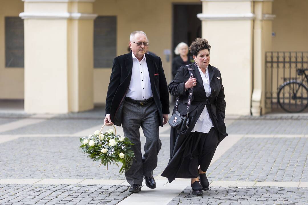 Vilniuje atsisveikinama su Z. Kelmickaite