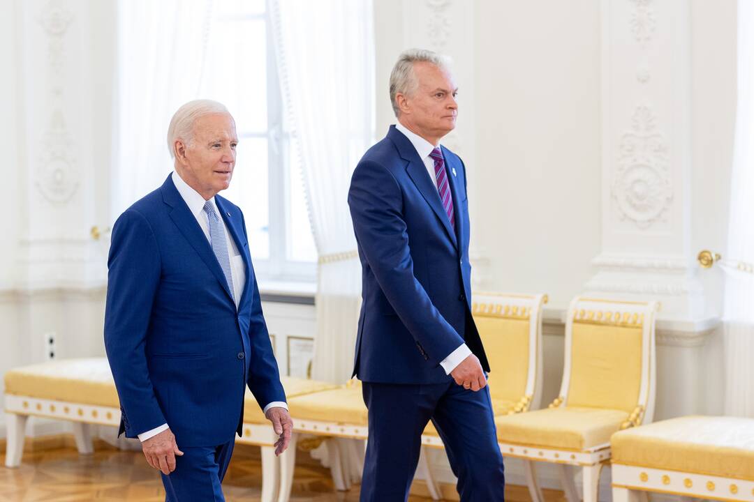 J. Bidenas Vilniuje susitiko su G. Nausėda
