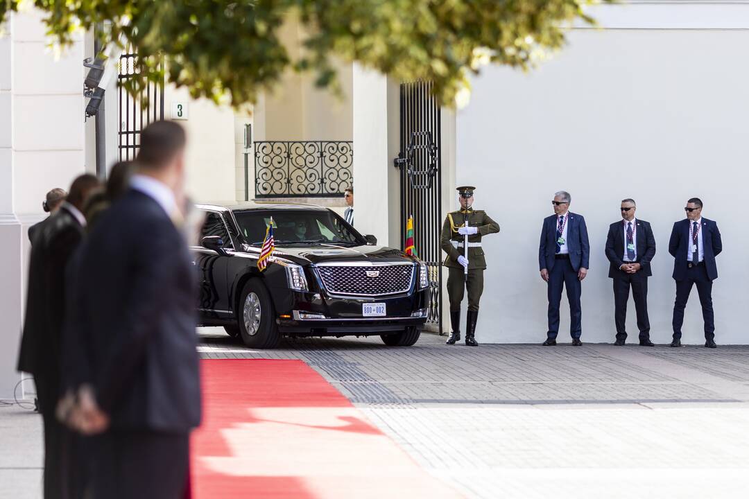 J. Bidenas Vilniuje susitiko su G. Nausėda