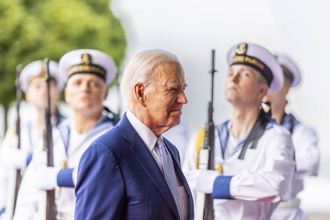 J. Bidenas Vilniuje susitiko su G. Nausėda