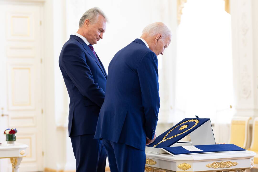 J. Bidenas Vilniuje susitiko su G. Nausėda