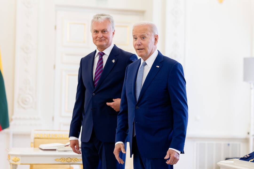 J. Bidenas Vilniuje susitiko su G. Nausėda