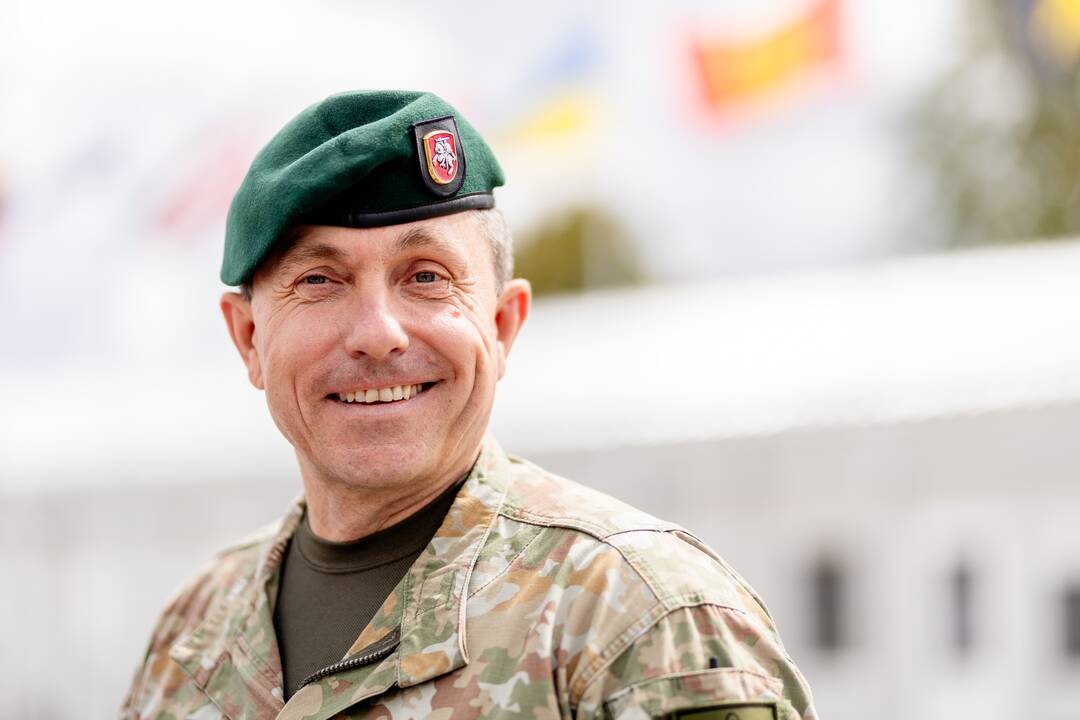 Prezidentas lankėsi karinio miestelio statybvietėje Pajūrio miestelyje