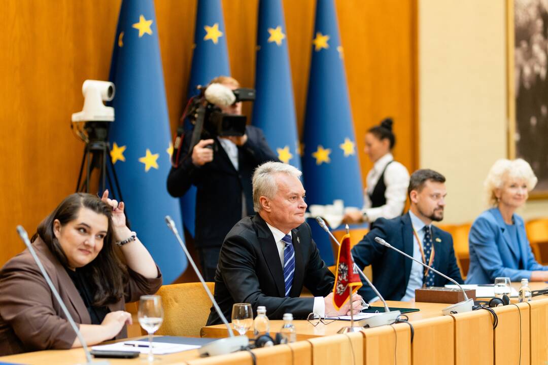 G. Nausėda susitiko su Seimo valdybos nariais