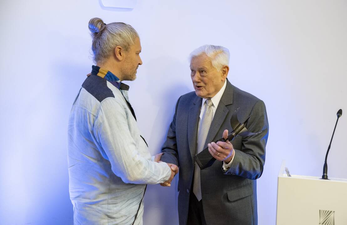 Giedrius Bučas (kairėje) ir Valdas Adamkus