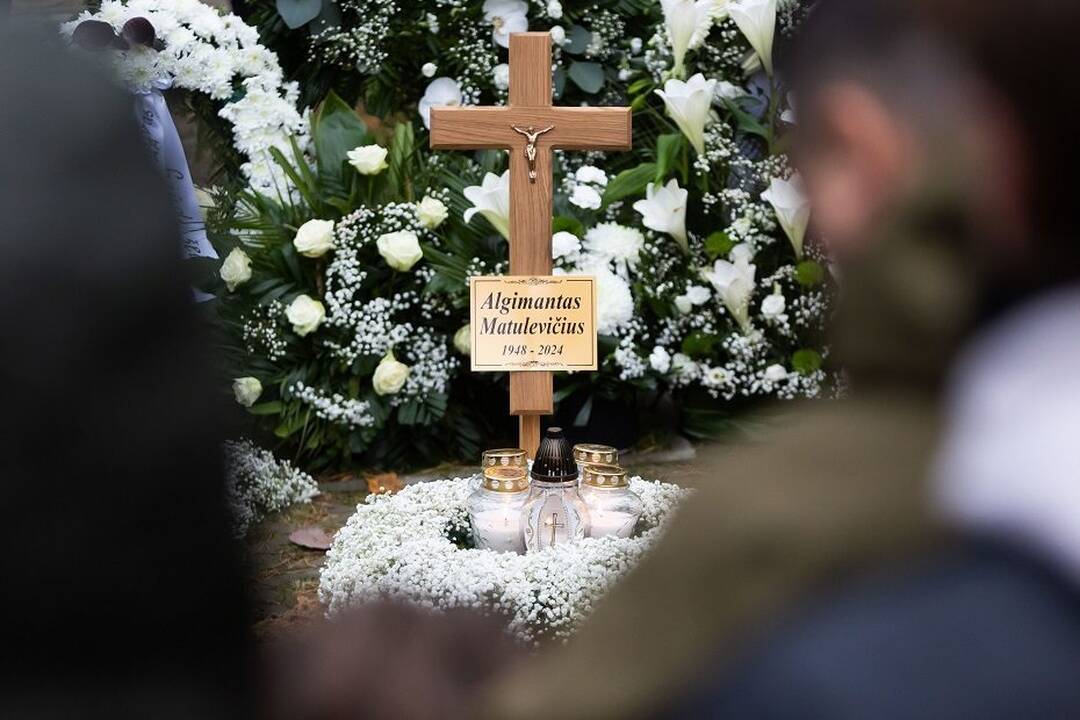 Politiko ir ekonomisto A. Matulevičiaus laidotuvės