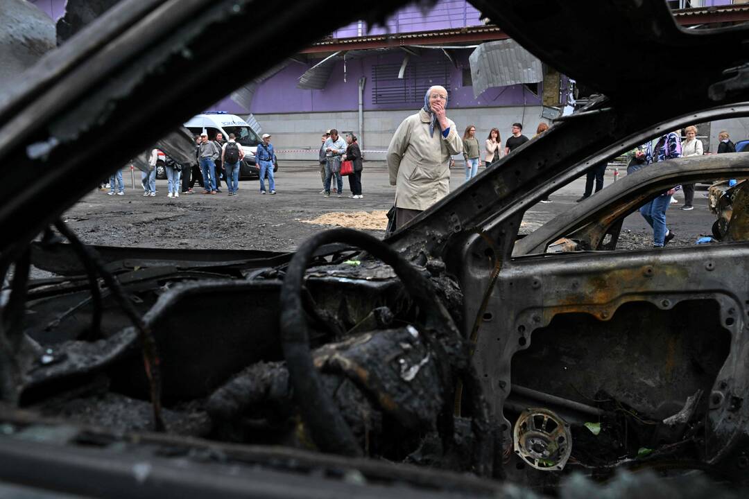 Karas Ukrainoje: 101 susidūrimas fronte, kova tebevyksta aštuoniuose sektoriuose