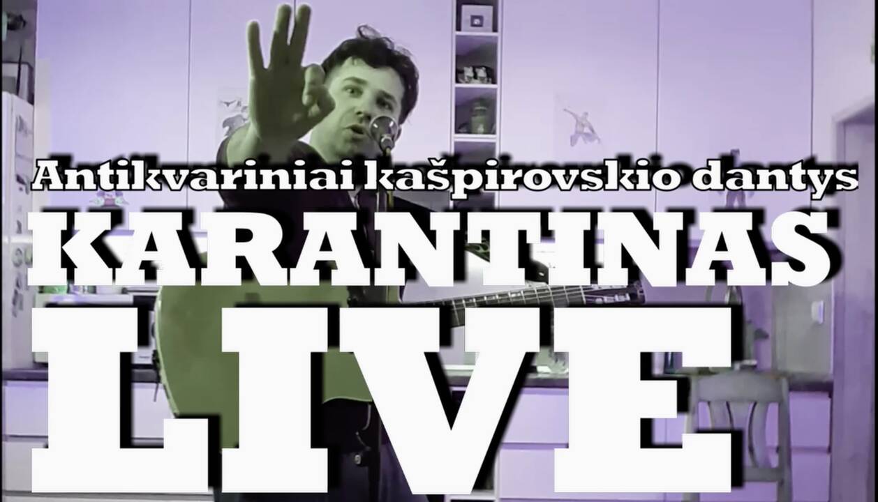 „Antikvarinių Kašpirovskio dantų“ karantino koncerte – šešios scenos ir putų šou