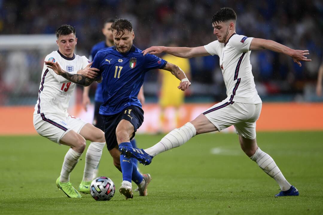 Europos futbolo sostą užėmė italai!