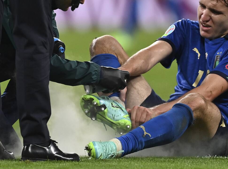Europos futbolo sostą užėmė italai!