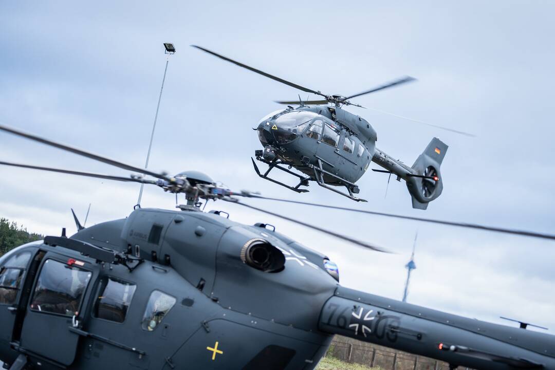 Lietuvoje – karinės pratybos „Griffin Lightning“: žemai skraidys sraigtasparniai