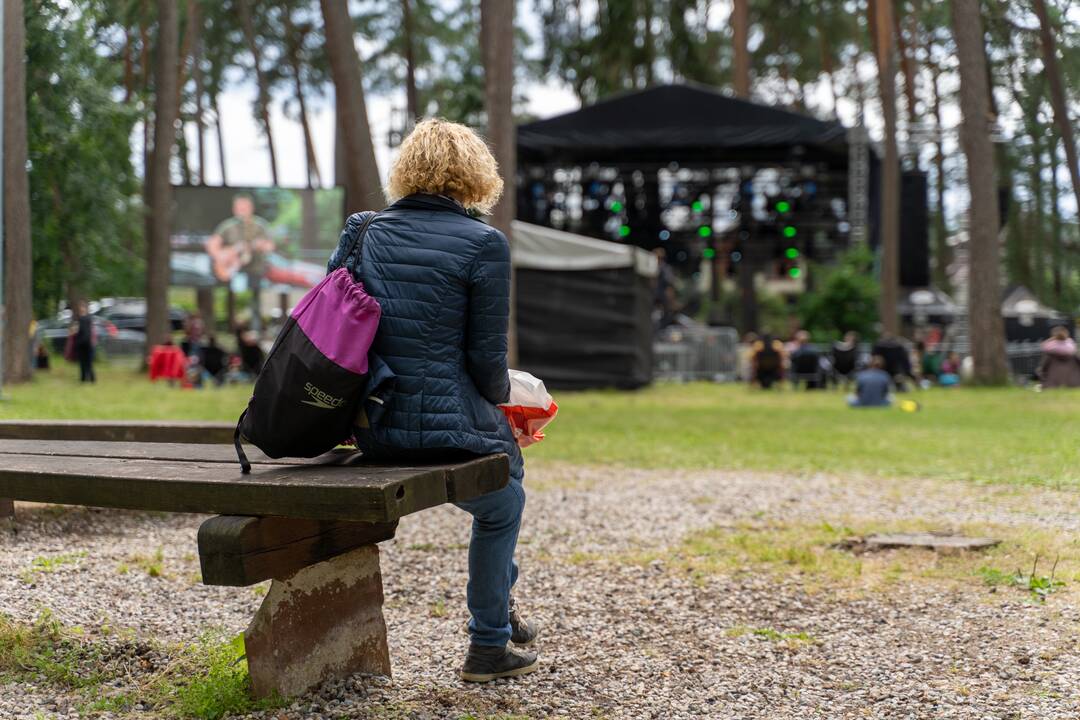 „Akacijų alėja“ – su apribojimais