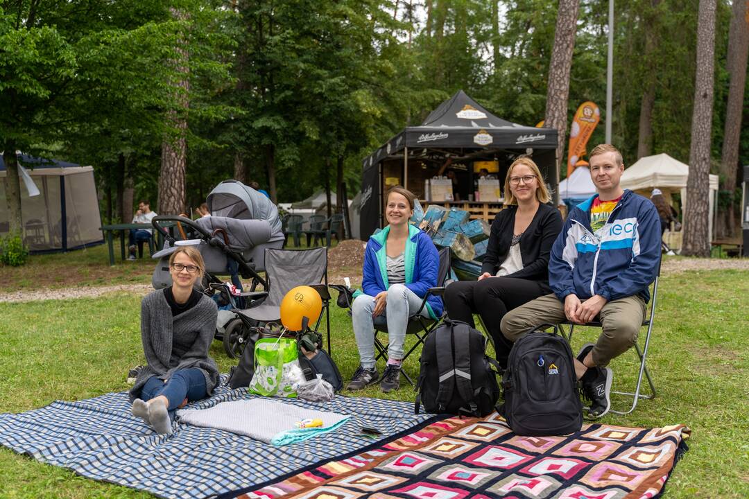 XX-asis dainuojamosios poezijos festivalis „Akacijų alėja“ 