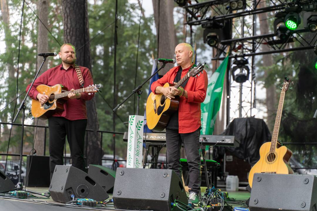 XX-asis dainuojamosios poezijos festivalis „Akacijų alėja“ 