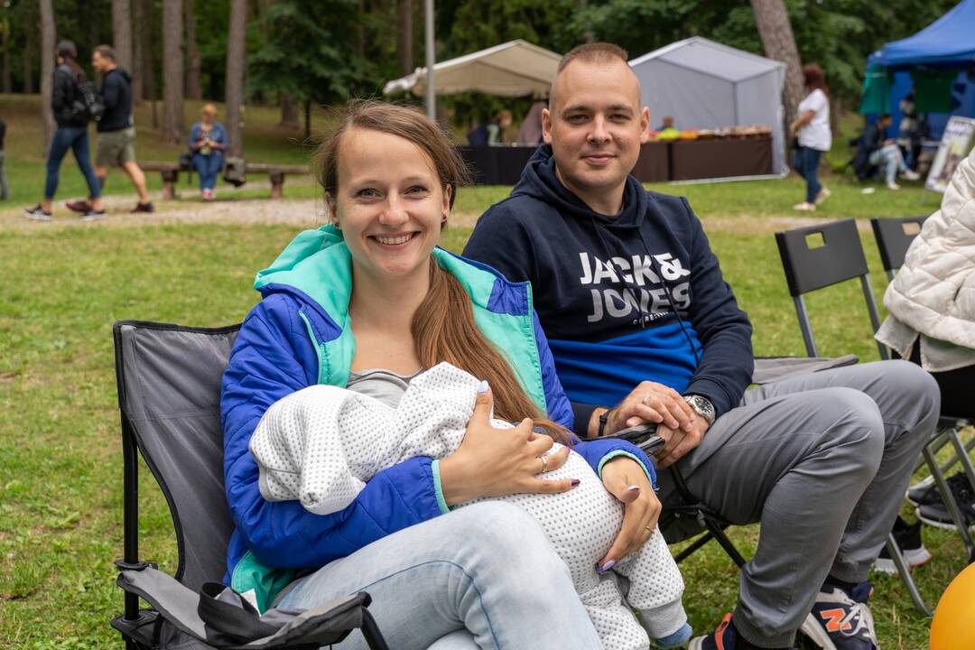XX-asis dainuojamosios poezijos festivalis „Akacijų alėja“ 