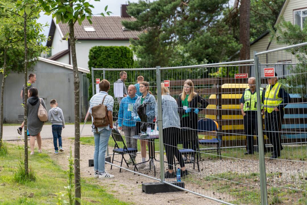 XX-asis dainuojamosios poezijos festivalis „Akacijų alėja“ 
