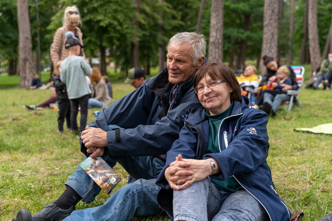 XX-asis dainuojamosios poezijos festivalis „Akacijų alėja“ 