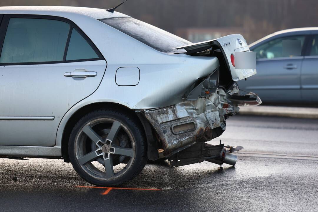 Kaune – automobilių avarijos ir spūstys