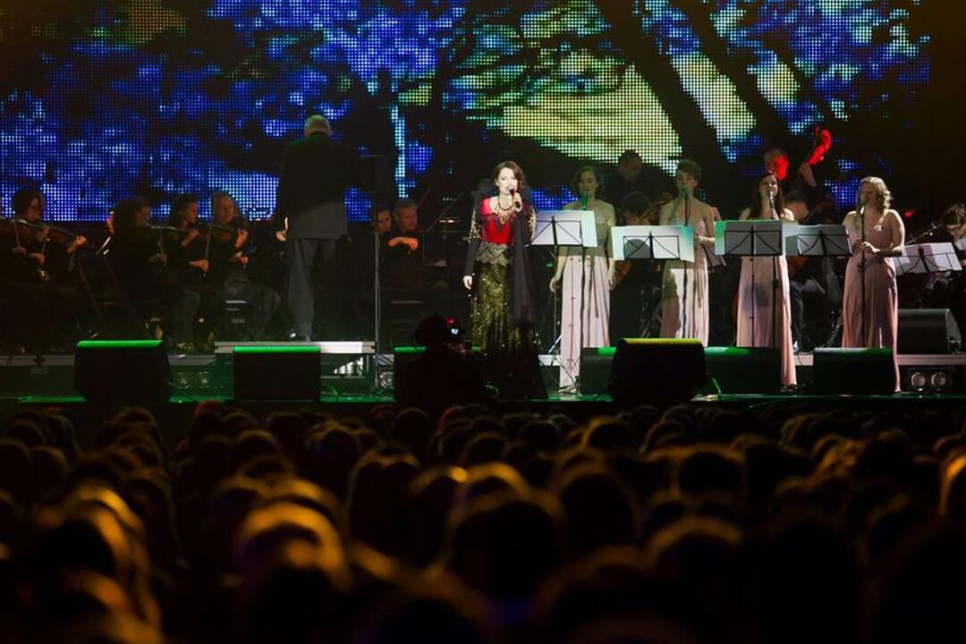 Rūta Ščiogolevaitė (kairėje) Vaida Genytė ir Evelina Sašenko