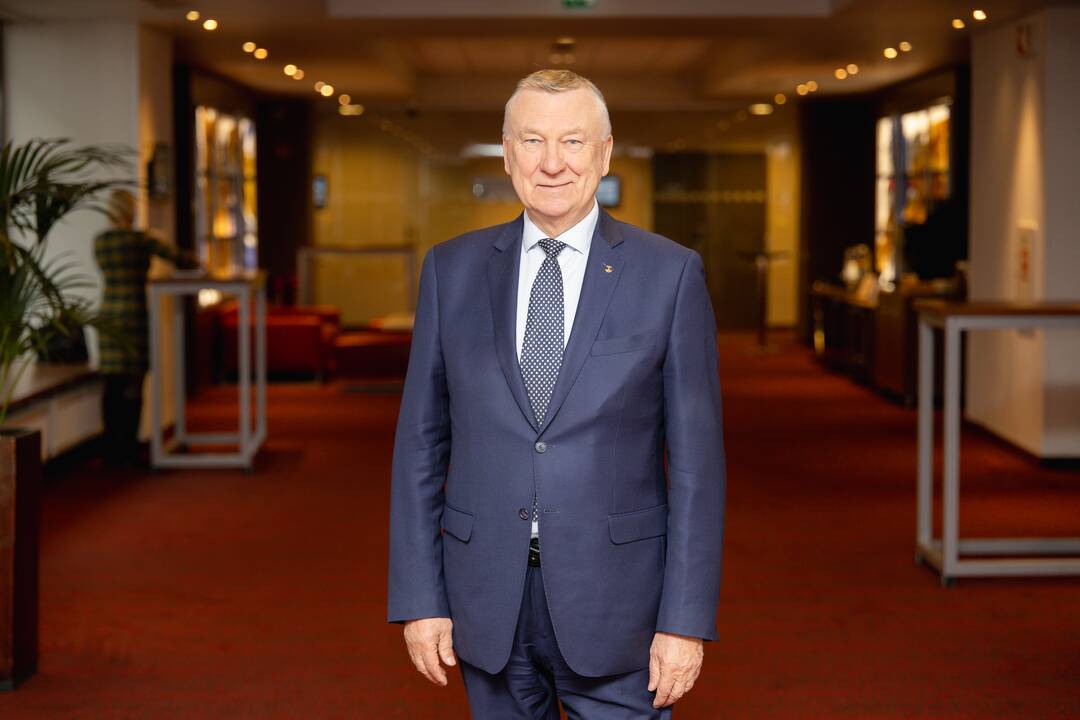 Lyderiai: (iš kairės) R. Krušinskas, T. Povilauskas, Z. Dargevičius ir E. Valatka konferencijoje dalijosi savo įžvalgomis apie verslą, finansus ir ekonomiką.