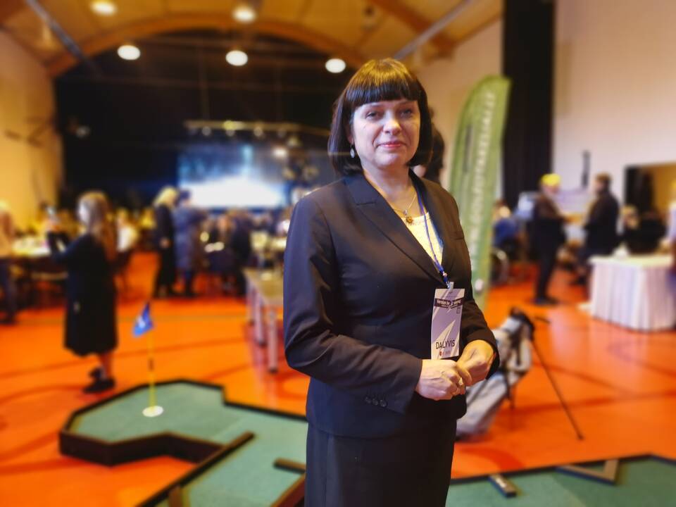 „Džiaugiamės puikiai pavykusiu ir gausų būrį dalyvių pritraukusiu Savivaldos ir verslo forumu. Renginio metu kilo daug naujų minčių ir idėjų, kurias tikimės įgyvendinti ateityje“, – sakė mero pavaduotoja V.Riaukienė.