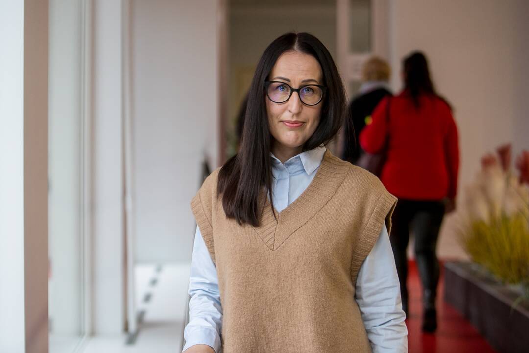Paskirtis: adaptuota vakcina nuo COVID-19 skiepijami tik pirmąja arba antrąja sustiprinamąja doze besiskiepijantys asmenys.