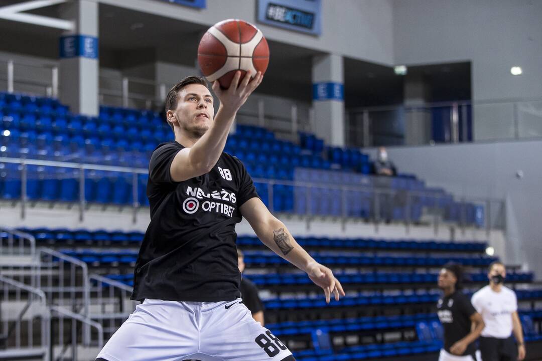Jonavos „CBet“ ekipa KMT iškovojo lengvą pergalę
